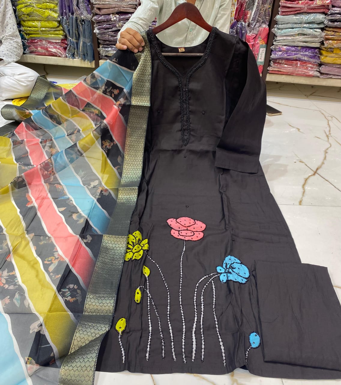 Women Multicolour Black kurti